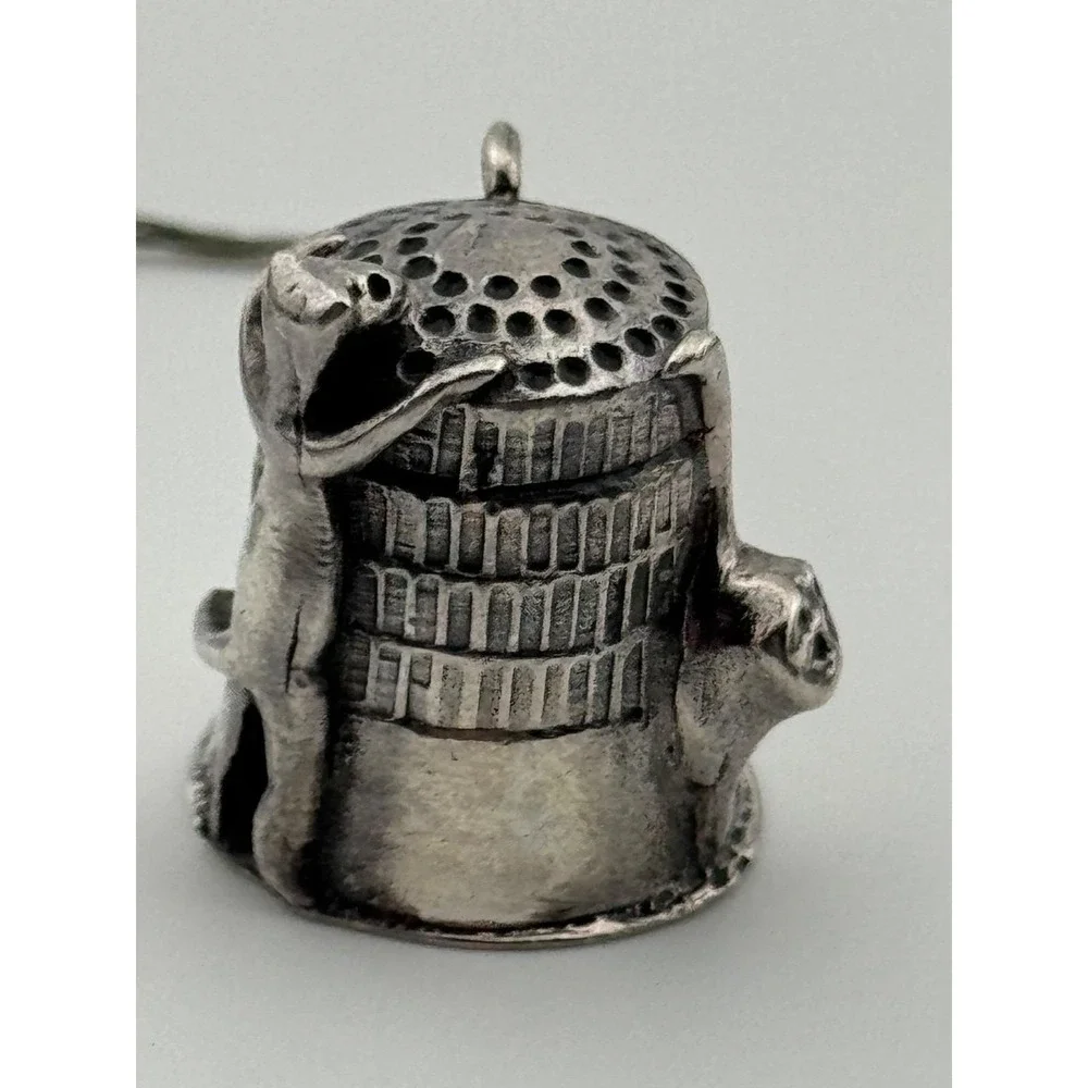 REO‎ Sterling Silver Cat Kitten Thimble Shaped Pendant